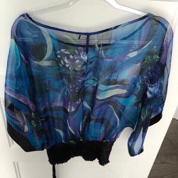 BLUE TRANSPARENT TOP - CHANDAIL - SMALL - Picture 2 of 2